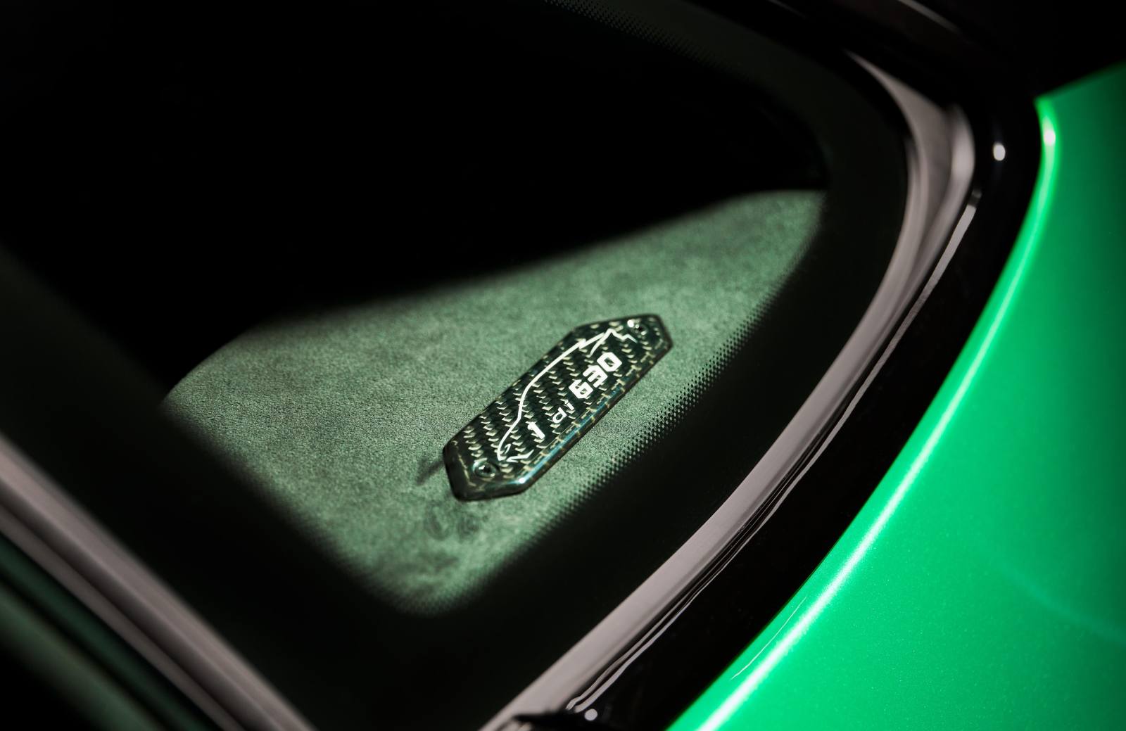 Lamborghini Urus SE “Tettonero” Capsule